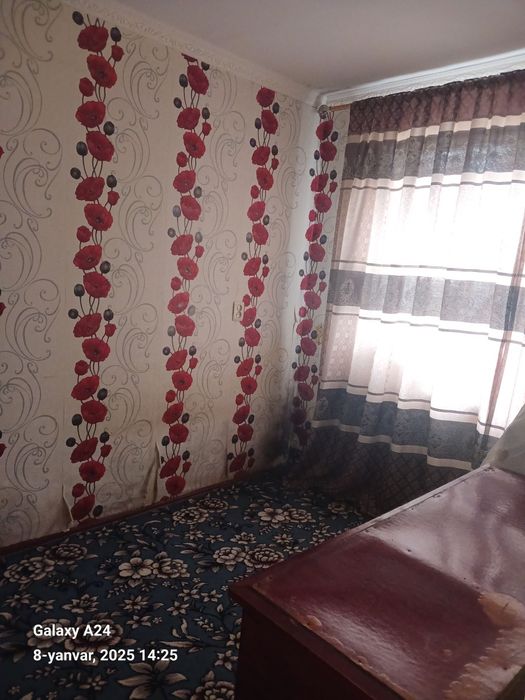 3 хонали уй срочний сотилади