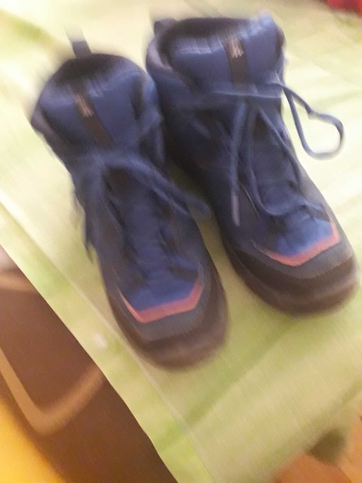 Планински обувки, маркови подходящи за жена или за дете