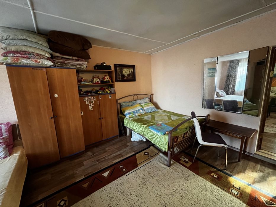 Шкафы и стол Подростковый гарнитур