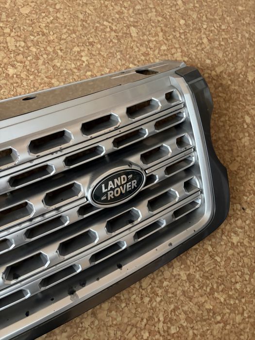 Решетка радиатора на Land rover Range Rover