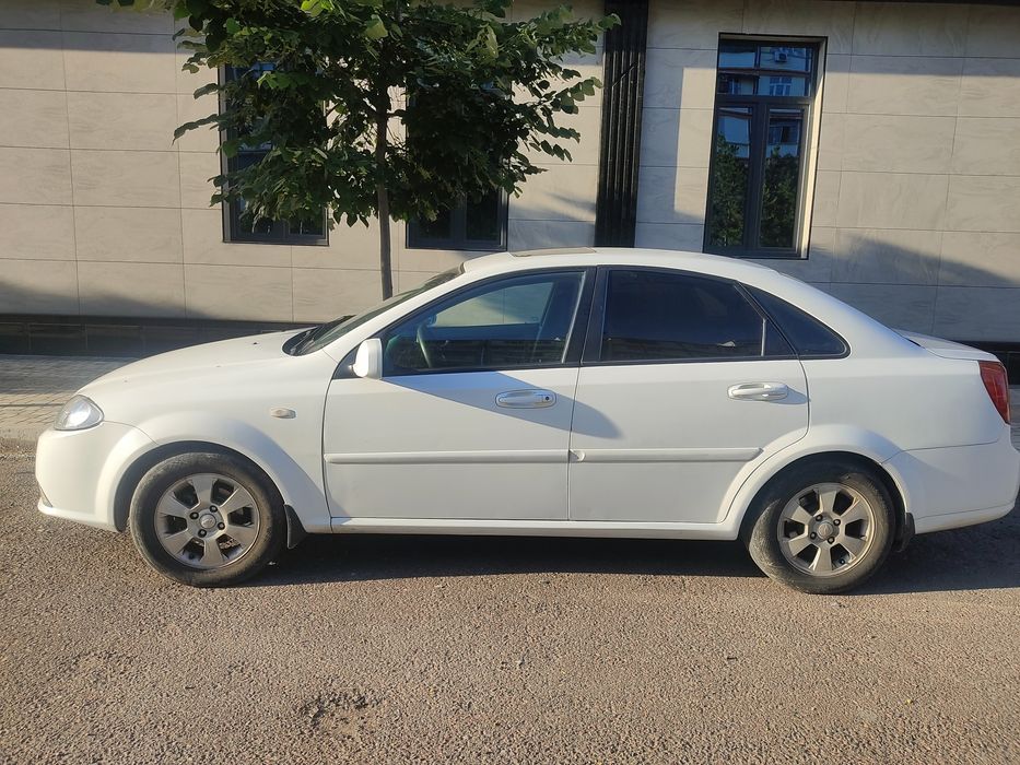 Lasetti 1.6 avtomat