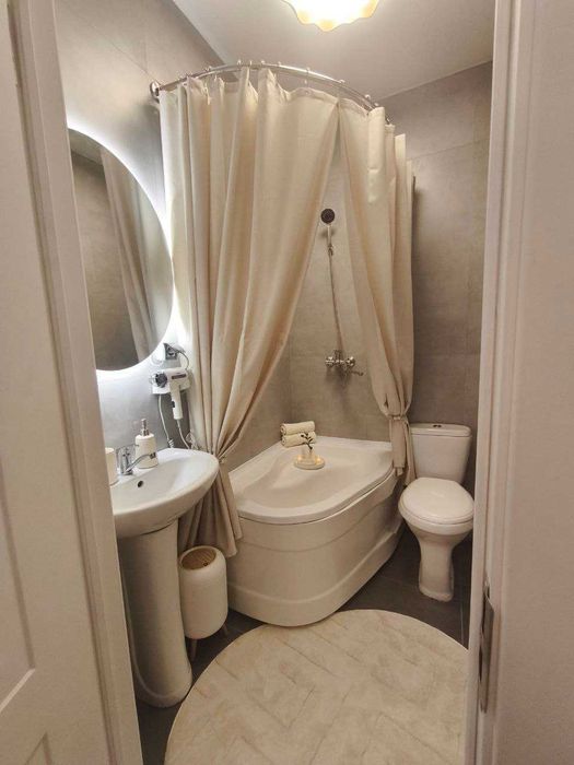 Евро на среднем этаже: 1 комната, 31,4 м², Assalom Sohil Центр 6минут`