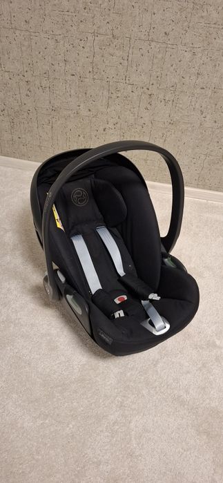 Cybex Aton Q + база