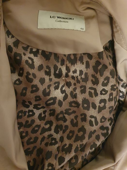 Женский  плащ,тренч