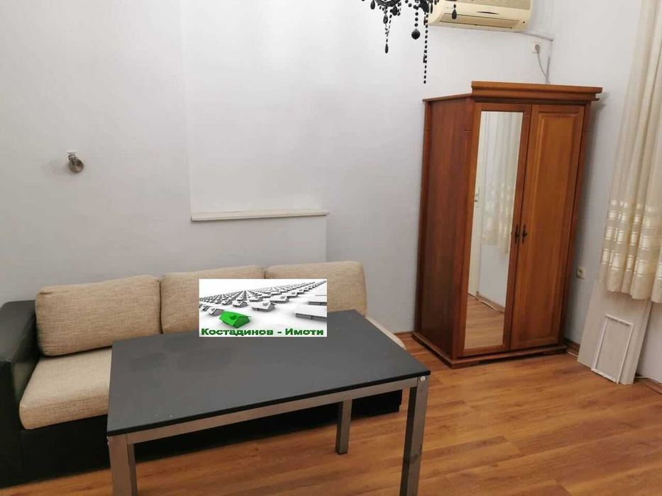 Дава се под наем Многостаен апартамент в Пловдив, Център - 170 кв.м за 850 € - Снимка #9