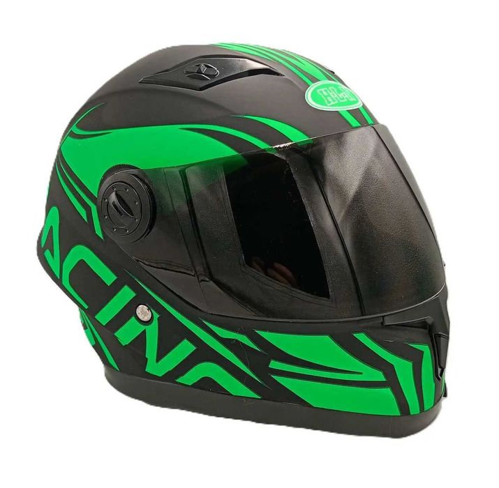 Детска мото каска с тъмен визьор 4035