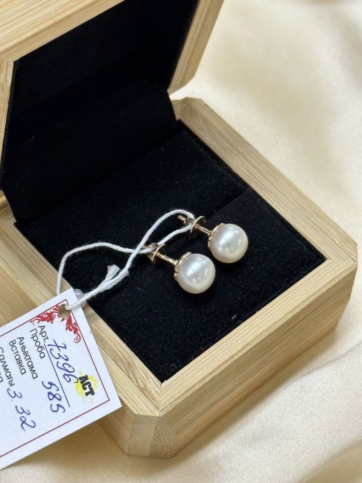 Золотые пусеты с жемчугом