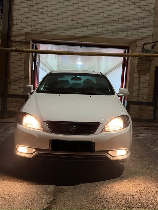 Ravon gentra 2018 3 pazitsiya lyukli