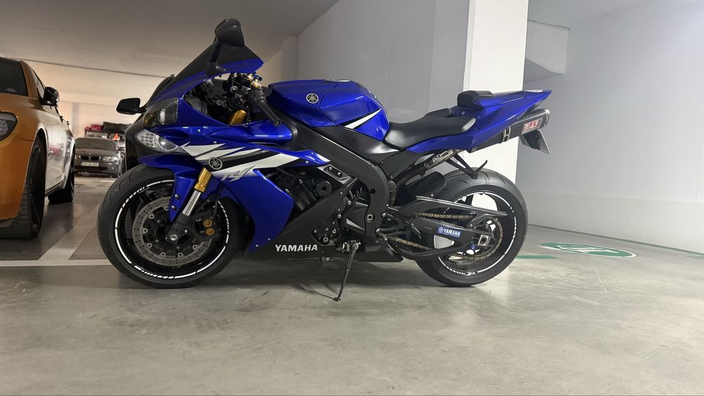 Yzf Yamaha R1 RN12