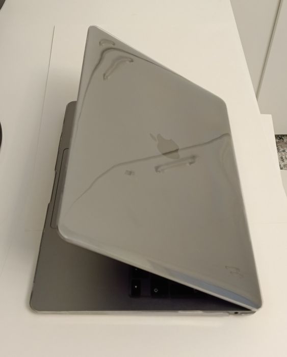 Чехол накладной для MacBook Air