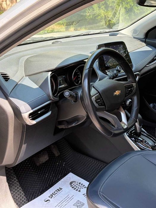 Продаю Chevrolet Tracker-2