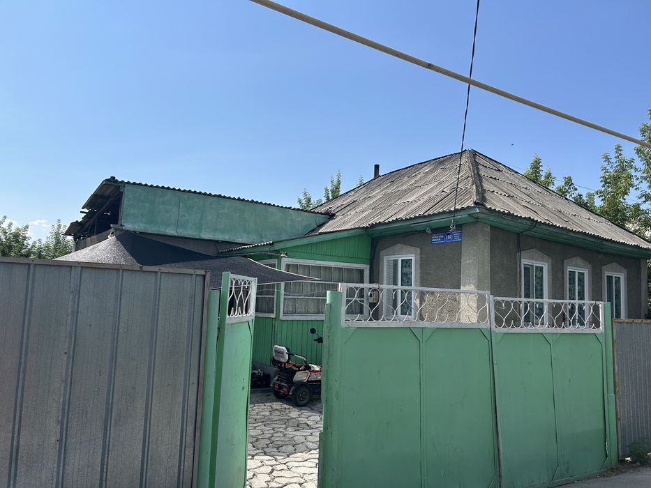 Продается дом поселок балпык би улица Амангельды 110