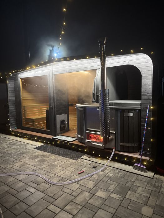 Casa cu piscina incalzita,ciubar-jacuzzi-sauna! PETRECERI PRIVATE !!!