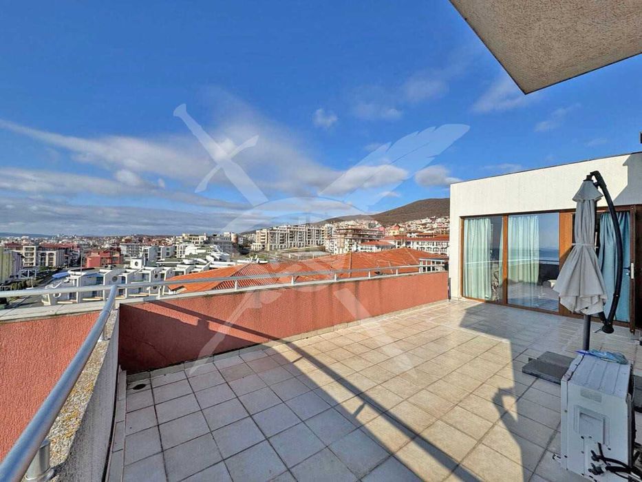 Тристаен - Свети влас