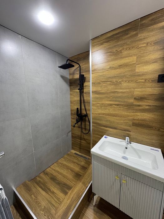 Buxoro vil Buxoro shahridan srochno 2 xonali uy sotiladi