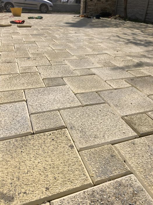 Pavaj, pavele modele antiderapante pentru gradina. Montaj