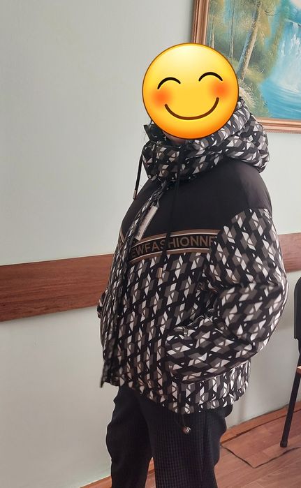 Продам новую куртку