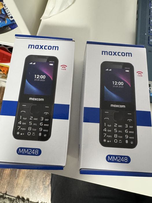 Telefon cu butoane MAXCOM MM248