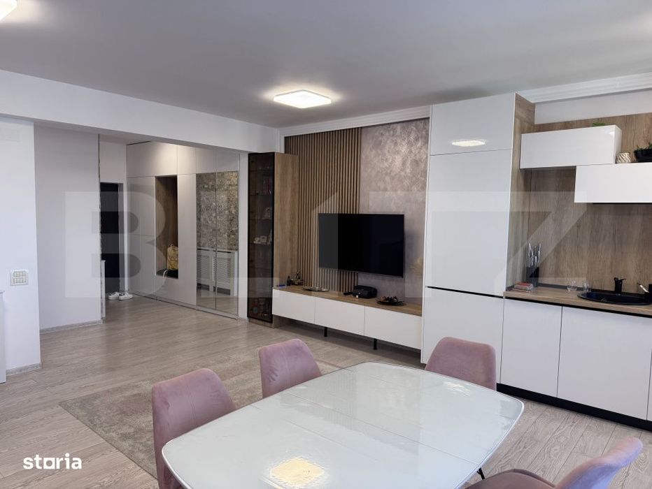 Apartament cu 3 camere, 82.80, zona Albert