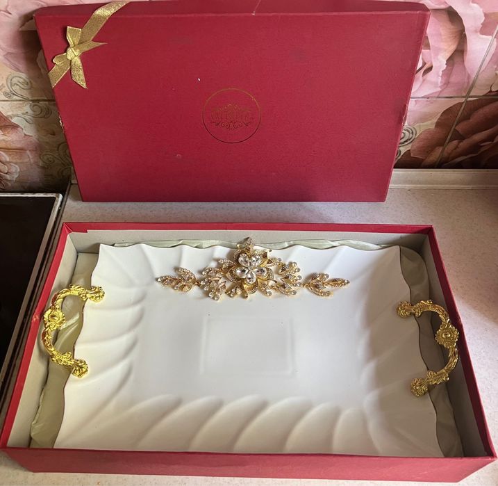 Посуда со стразами