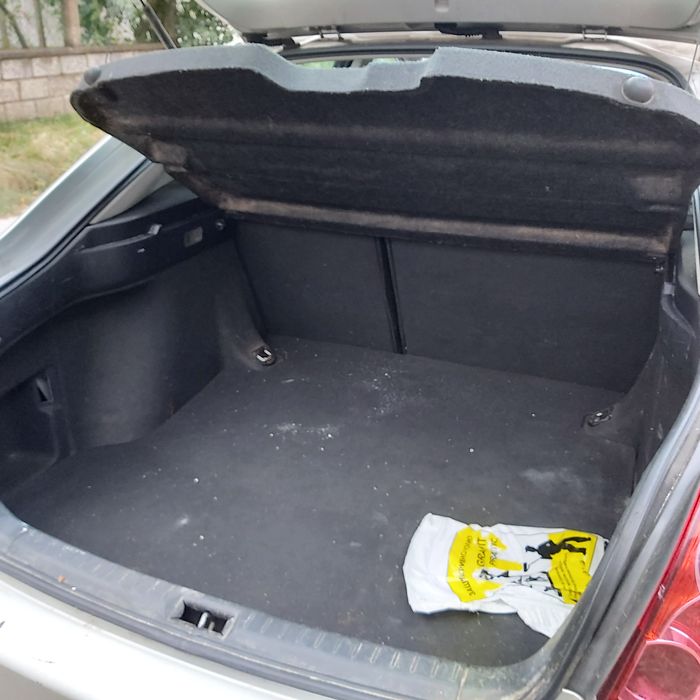 Тойота Авенсис D-4D  116 к.с 2005 г.