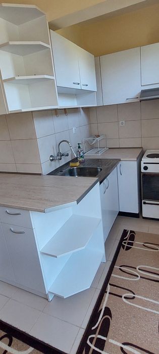 Давам под наем двустаен апартамент