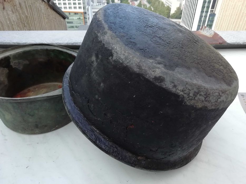 старинни медни старинни съдове /котли/