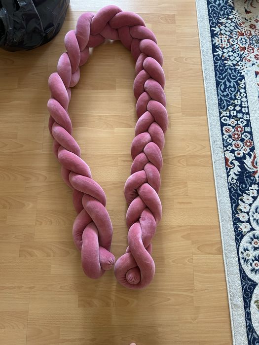 Косичка для кроватки