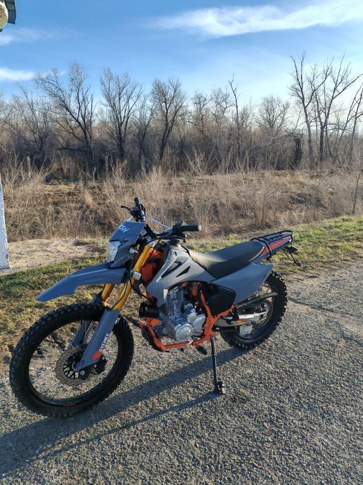 Продам эндуро почти новый