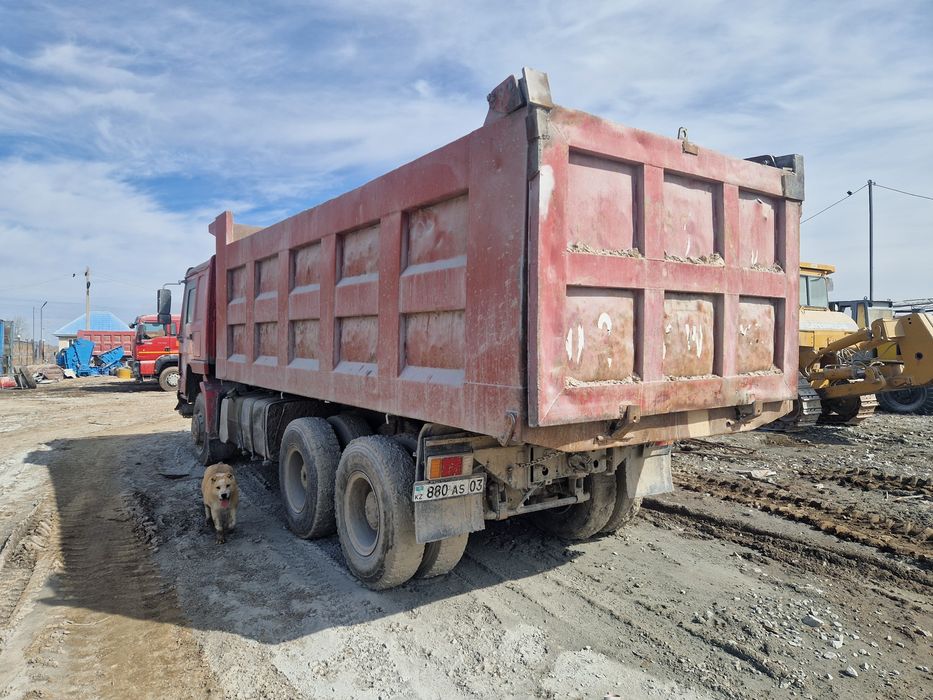 Продам самосвал хово