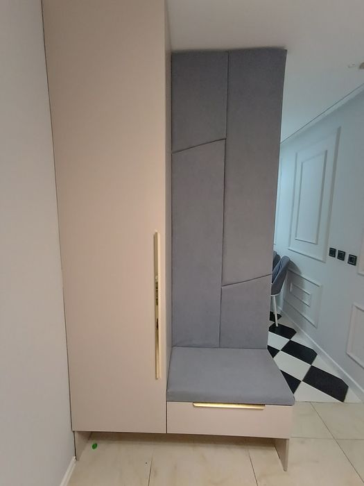 Шкаф для прихожей