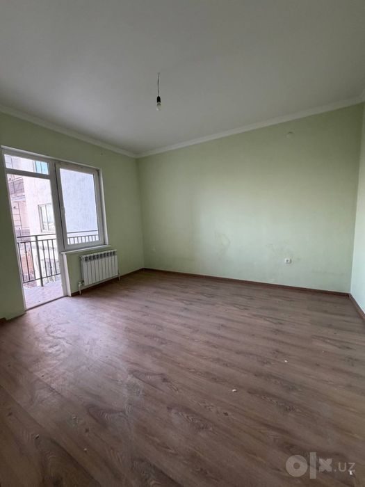Срочно продаються 2 х комн кварт в Самаркан в массиве Карасув