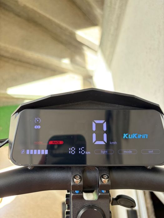 Trotinetă KuKirin G4