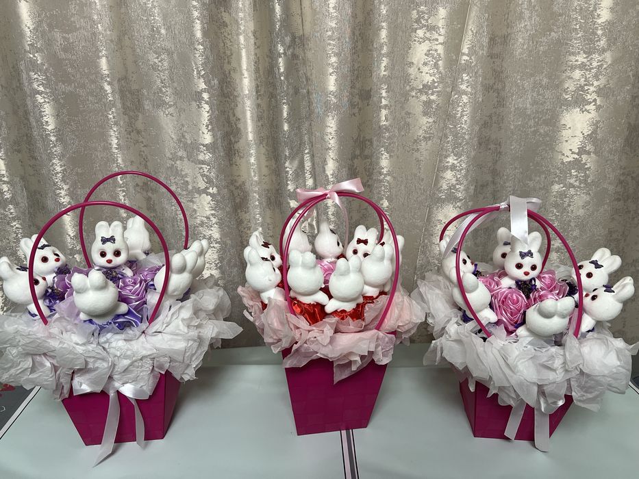 Букеты из игрушек