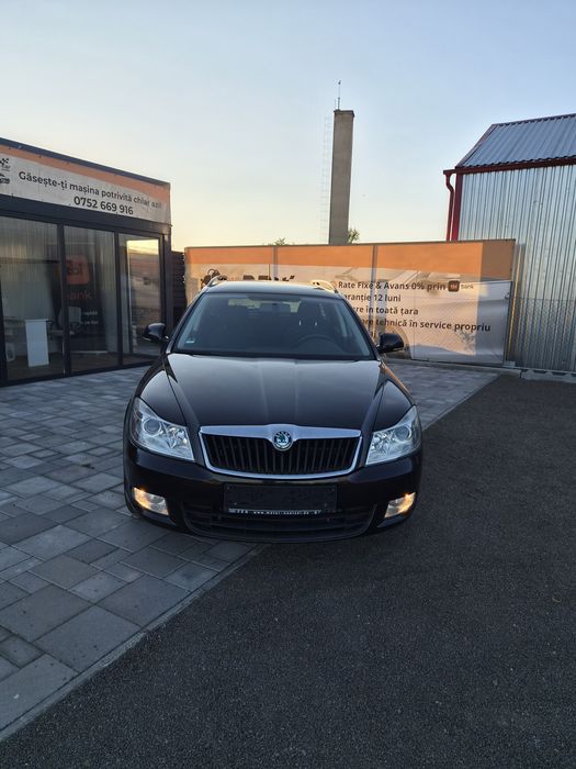SKODA Octavia 2012 — imagine 2