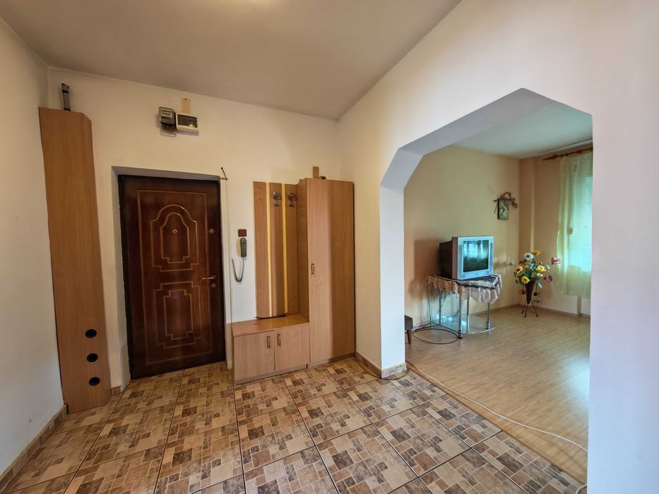 Zona Isho, 3 camere decomandat, luminos si spatios