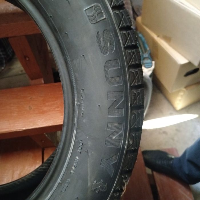 Продам новый шины