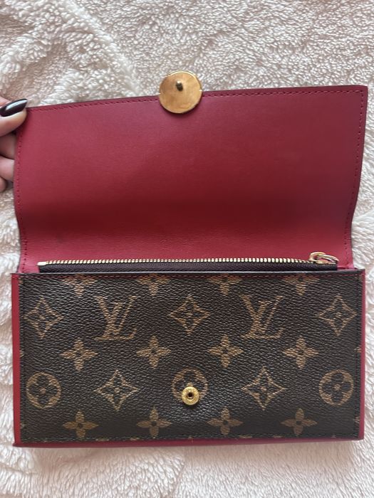 Продам кошелек.