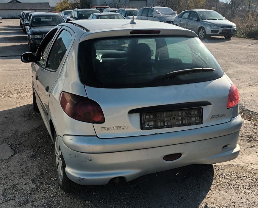 Dezmembrez Peugeot 206 1.4 HDI 2005
