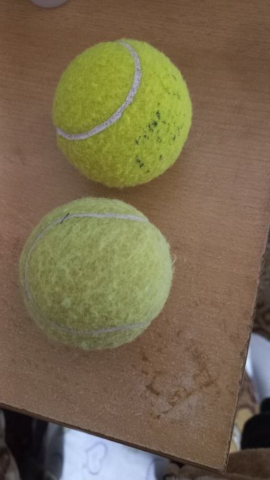 Mingi tenis de câmp