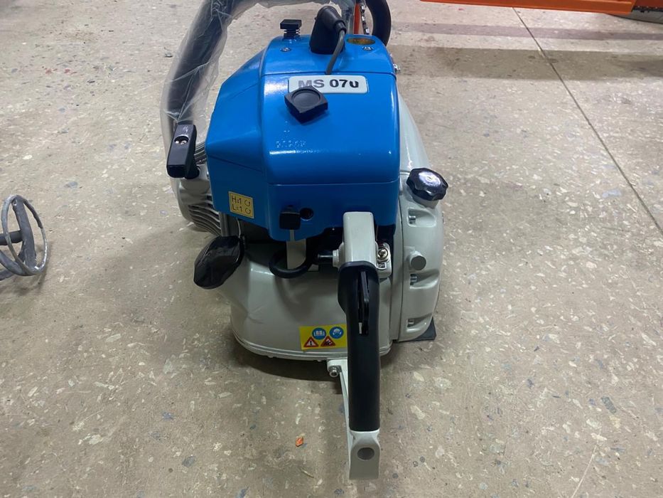 Бензопила STIHL новая