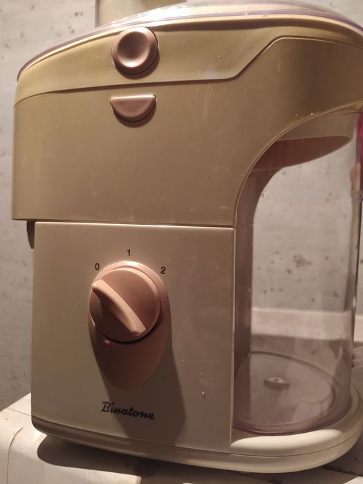 Продам соковыжималку