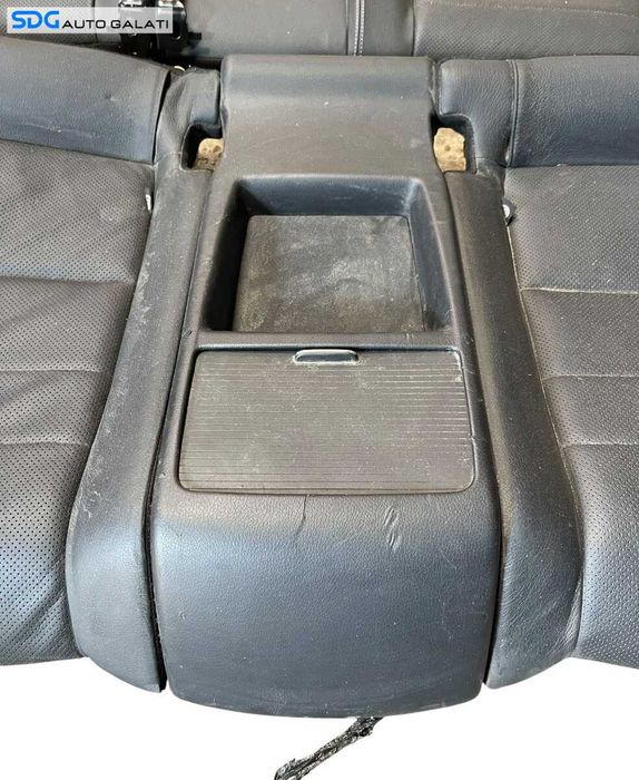 Bancheta Spate Sezut cu Spatar Piele Neagra Mercedes Clasa E Class W207 A207 C207 Coupe Cabrio E180 E200 E220 E250 E300 E320 2009 - 2016 [C9297]