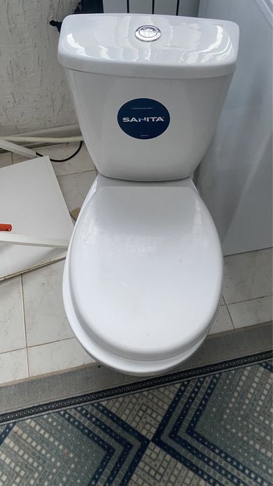 Продам унитаз