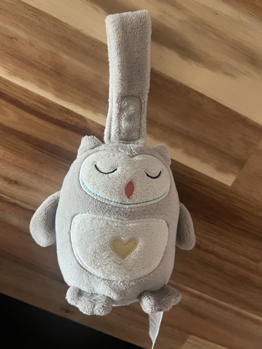 Gro Мини Бухалчето Оли / Ollie the owl- Най-добрата компания за сън - зареждане с USB!