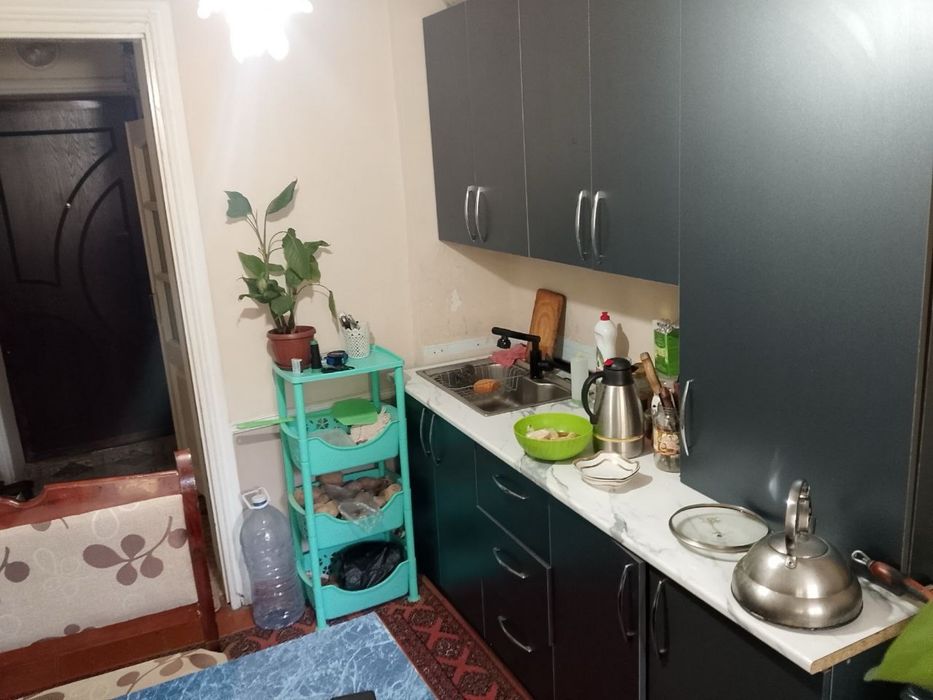 1 комнатная на Аккаваке (ориентир роддом)