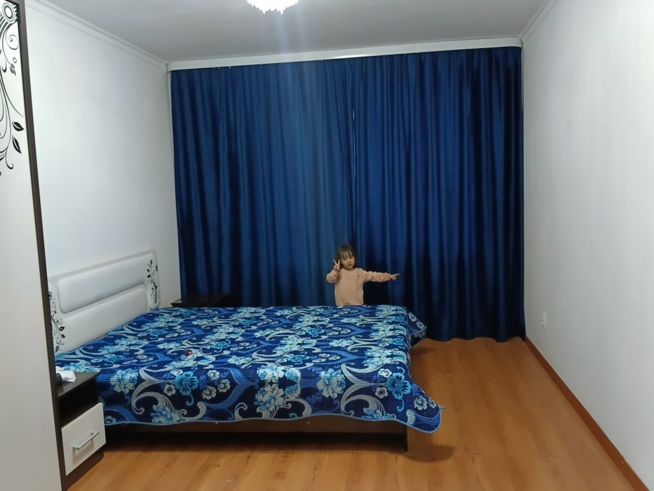 Продам штор новый