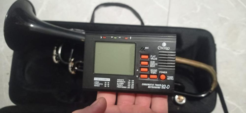 Продам музыкальный инструмент трубу