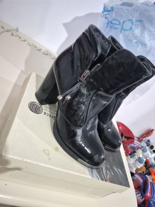 Обувь весеняя, осеняя. Одевалась 3-4раза