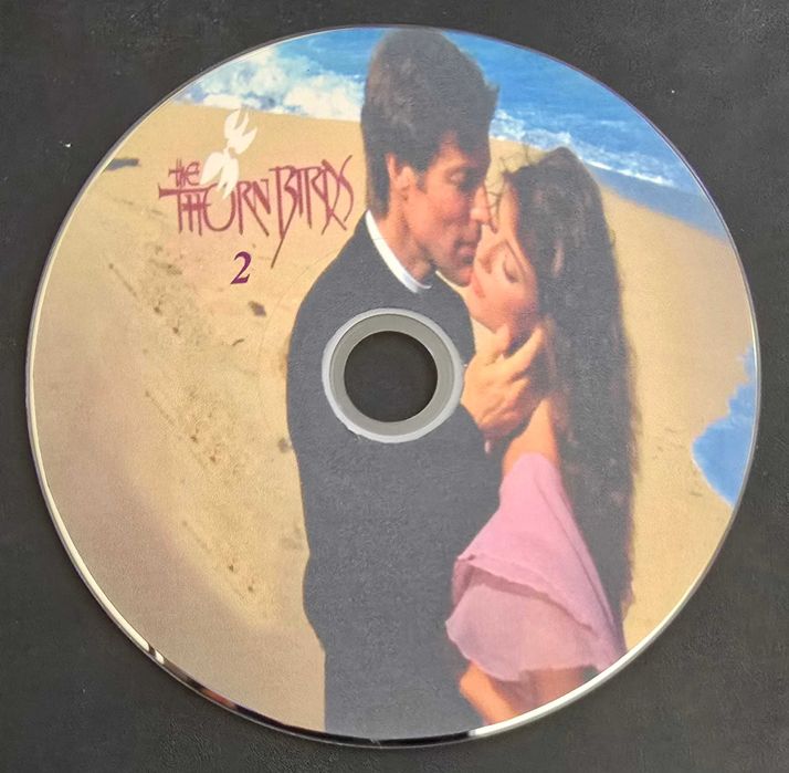 4 DVD-uri cu serialul The Thorn Birds